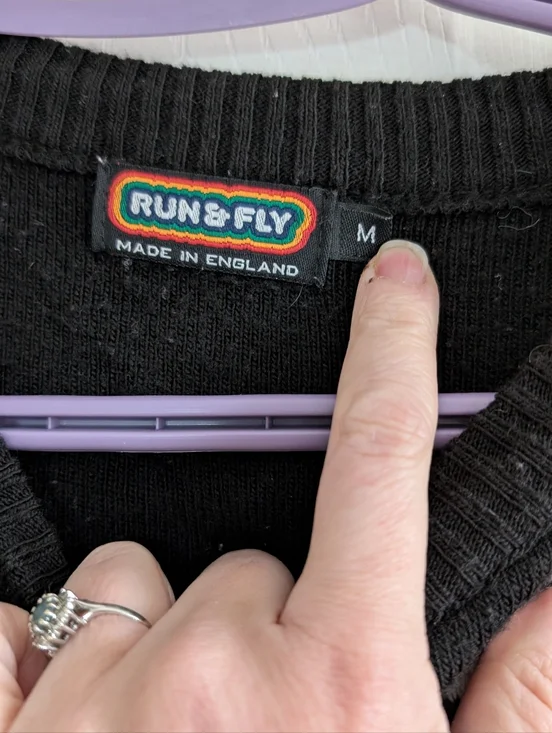 Run & Fly Daisy Sweater - Picture 2 of 2